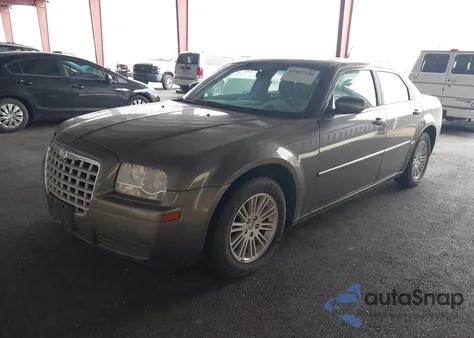 2008 Chrysler 300 Lx из США, поврежденный, VIN 2C3LA43R48H201696